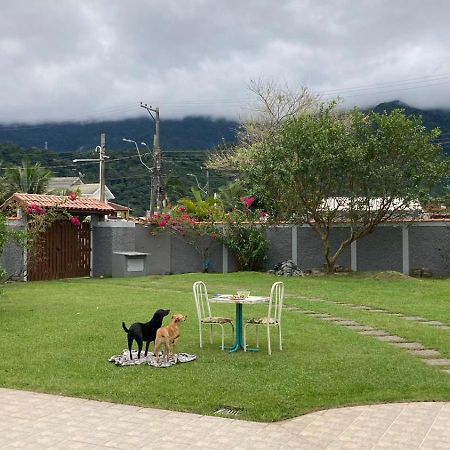Casa Vista Para Montanha Pet Friendly カラグァタトゥバ エクステリア 写真