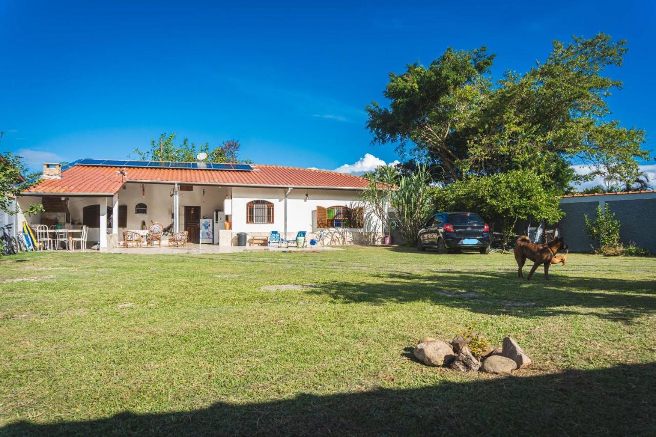 Casa Vista Para Montanha Pet Friendly カラグァタトゥバ エクステリア 写真